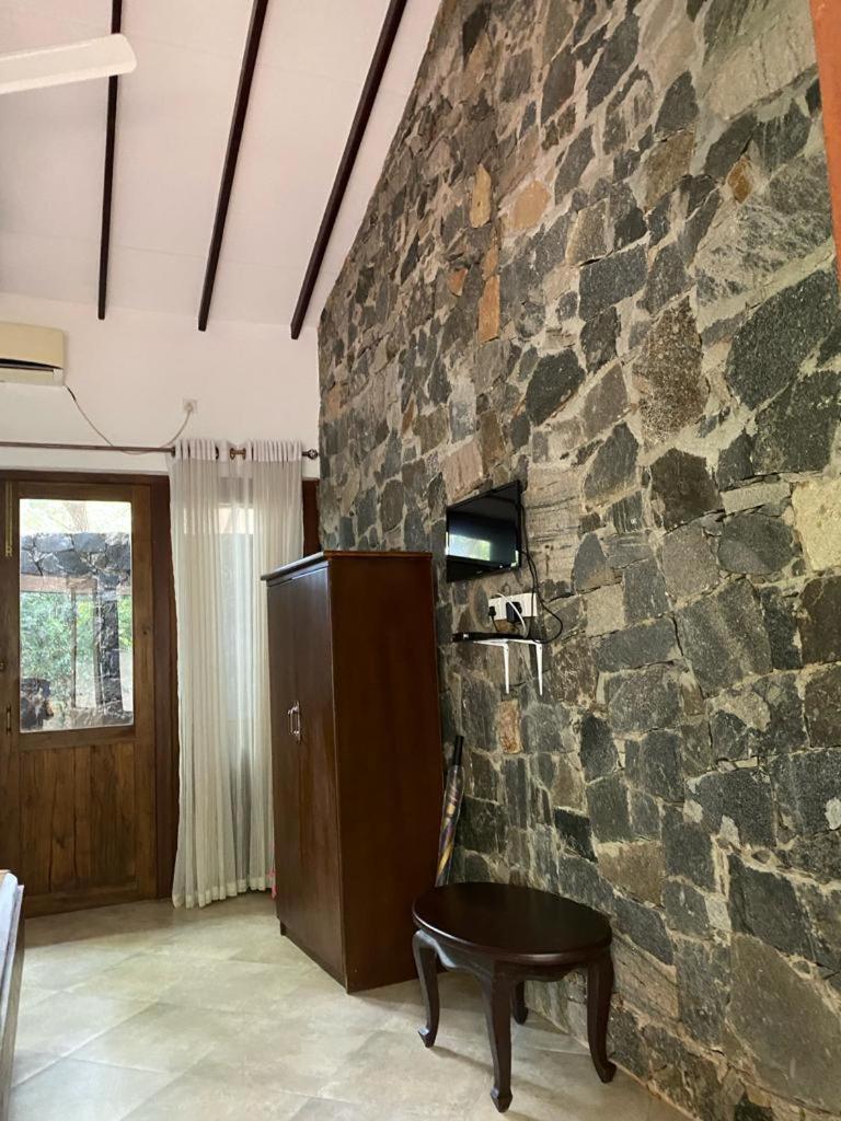 Twin Blocks Nature Resort アヌラーダプラ エクステリア 写真