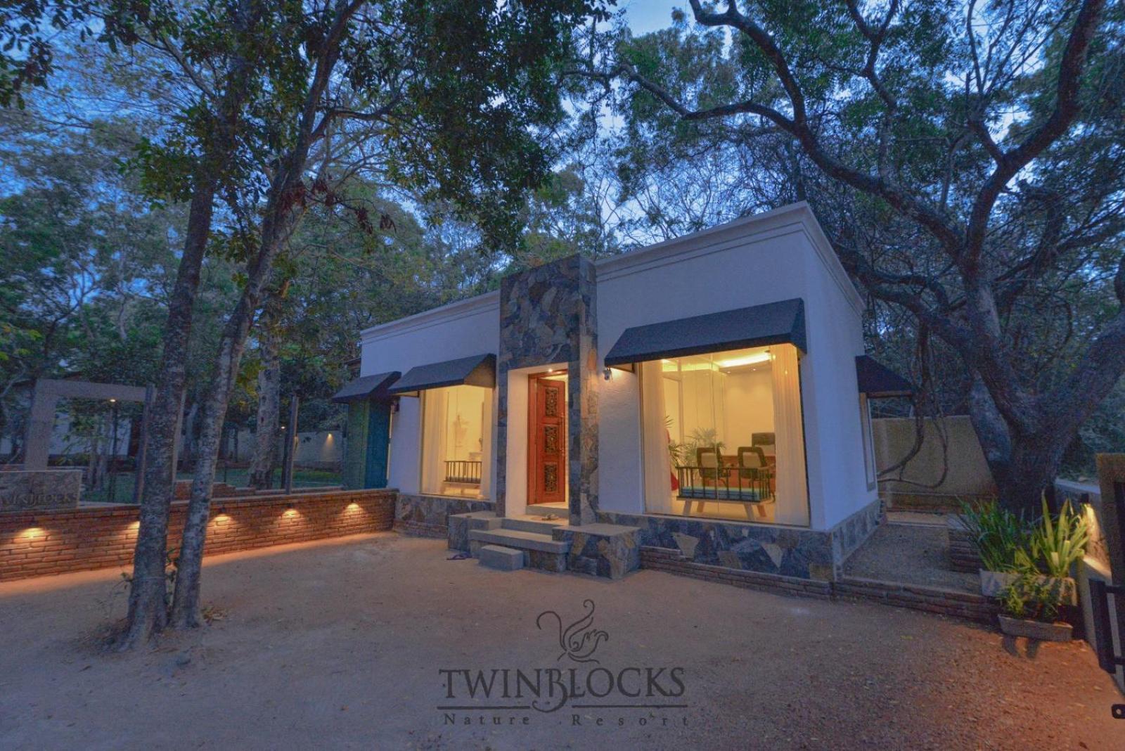 Twin Blocks Nature Resort アヌラーダプラ エクステリア 写真